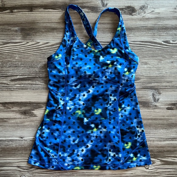 lululemon athletica Tops - Lululemon Kanto Catch Me Tank 8 Blue